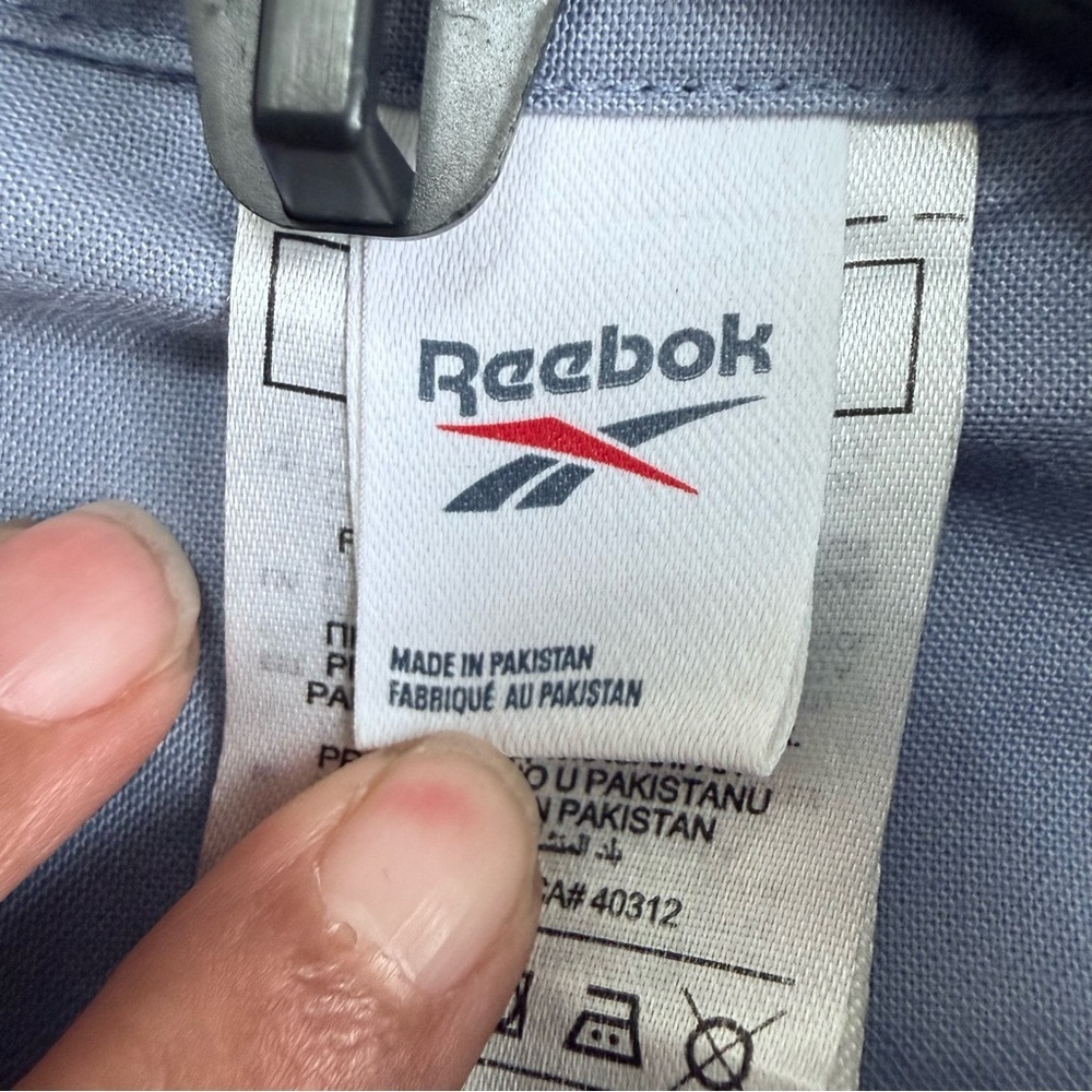 Reebok Cropped Button Down Shirt Women’s Periwinkle Blue Utility Gorpcore Y2K M - Picture 5 of 7